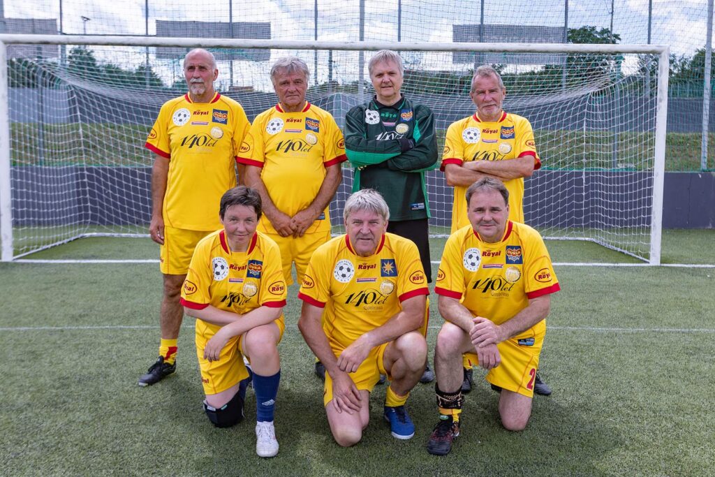 senior fotbal benešov